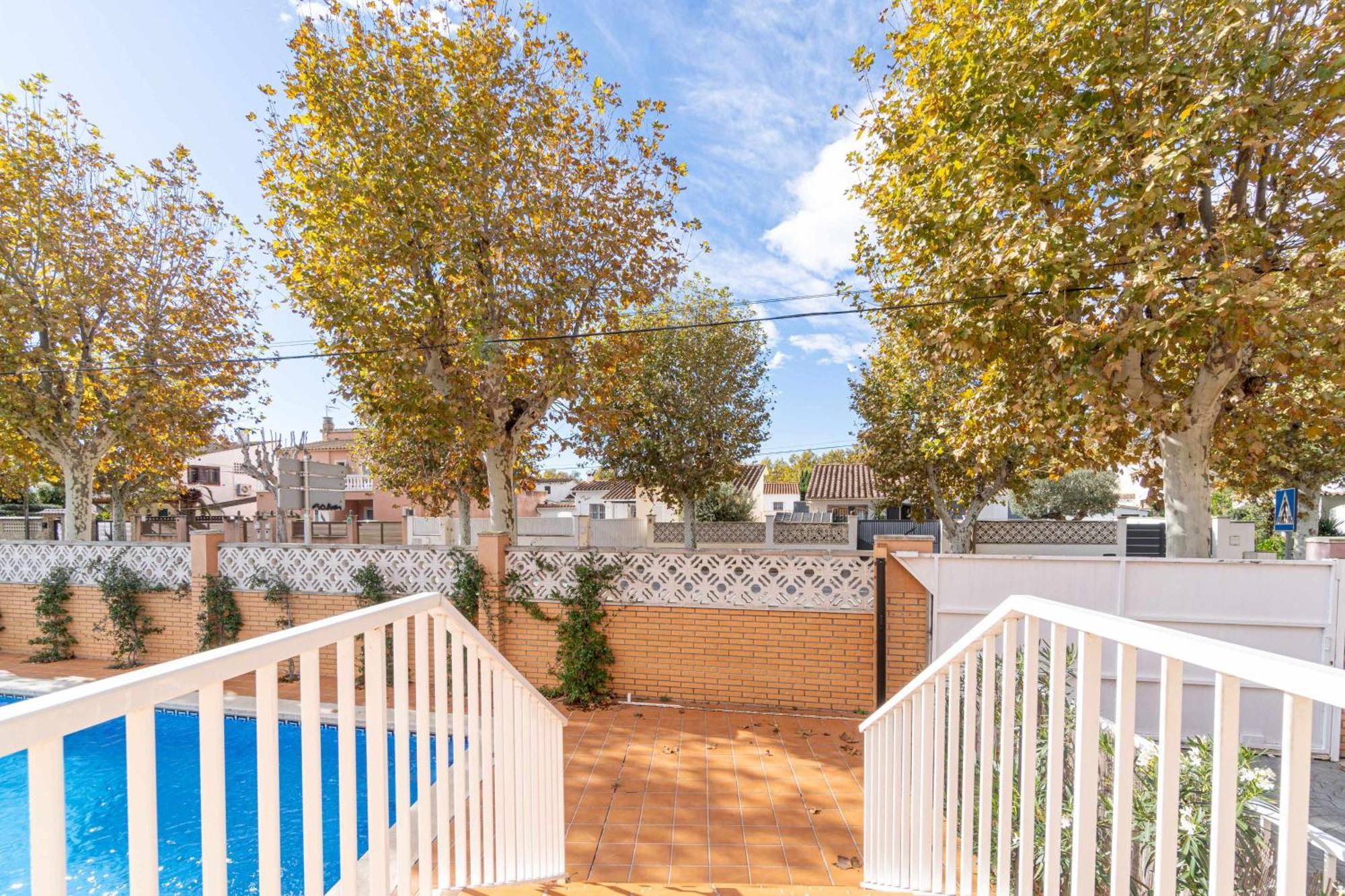 Jouvacations Villa Freser Empuriabrava Luaran gambar
